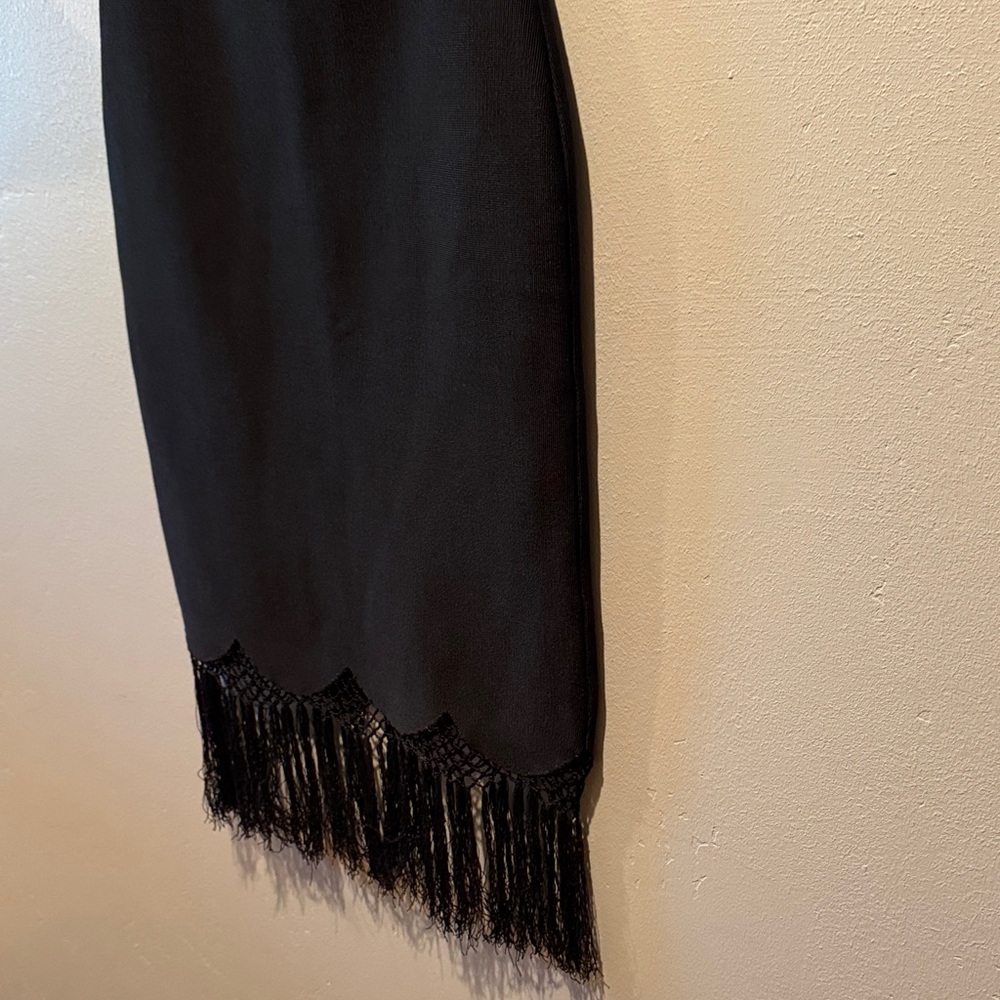 A.L.C Scalloped Black Fringe Hem Pencil Bodycon High Waisted Tassel Skirt - Picture 6 of 13